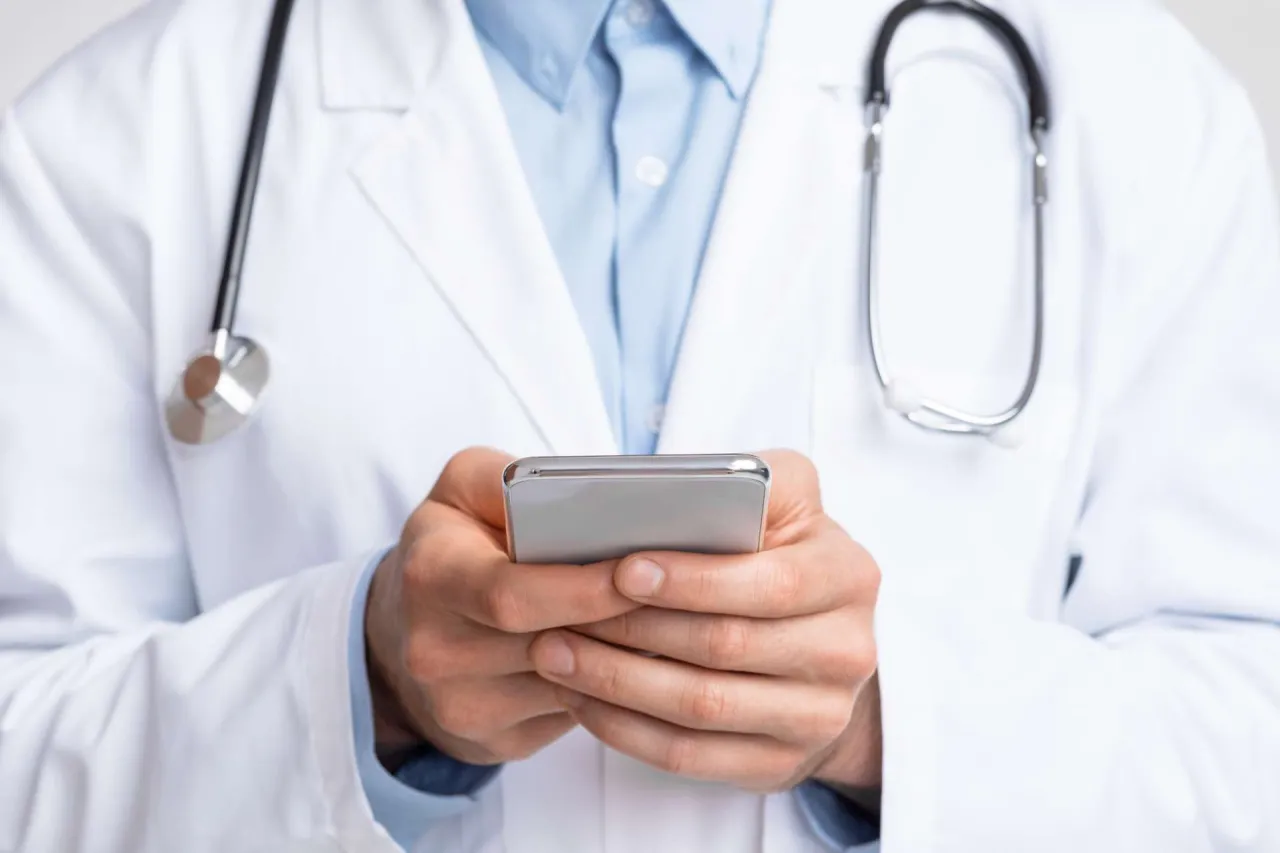 Lekarz widzi status e-recepty? Dlaczego to ważne dla Twojego zdrowia