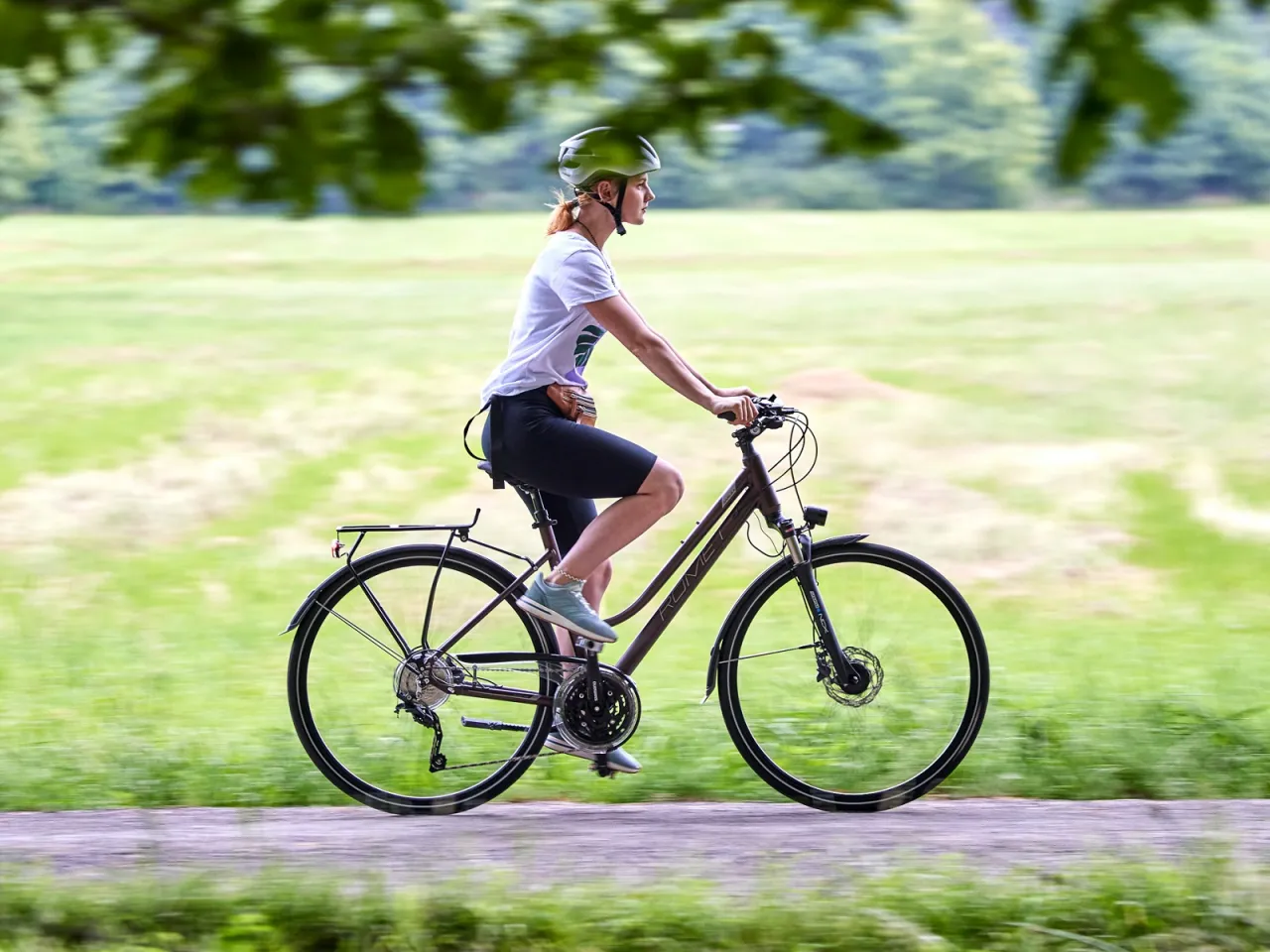 Jaki rower trekkingowy wybrać, by uniknąć nieudanej inwestycji?