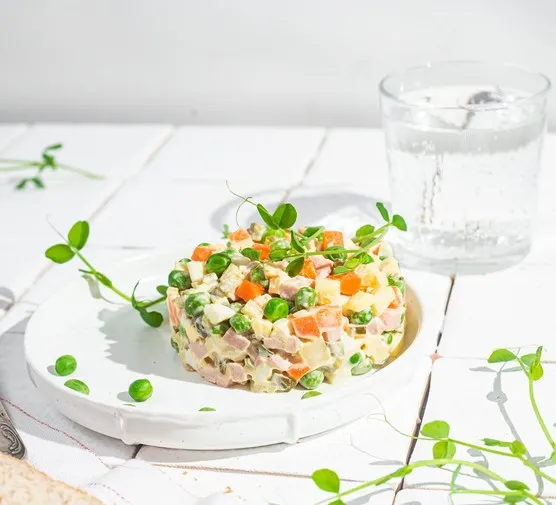 Czy sałatki można mrozić? Odkryj, które składniki są bezpieczne Czy sałatki można mrozić? Odkryj, które składniki są bezpieczne