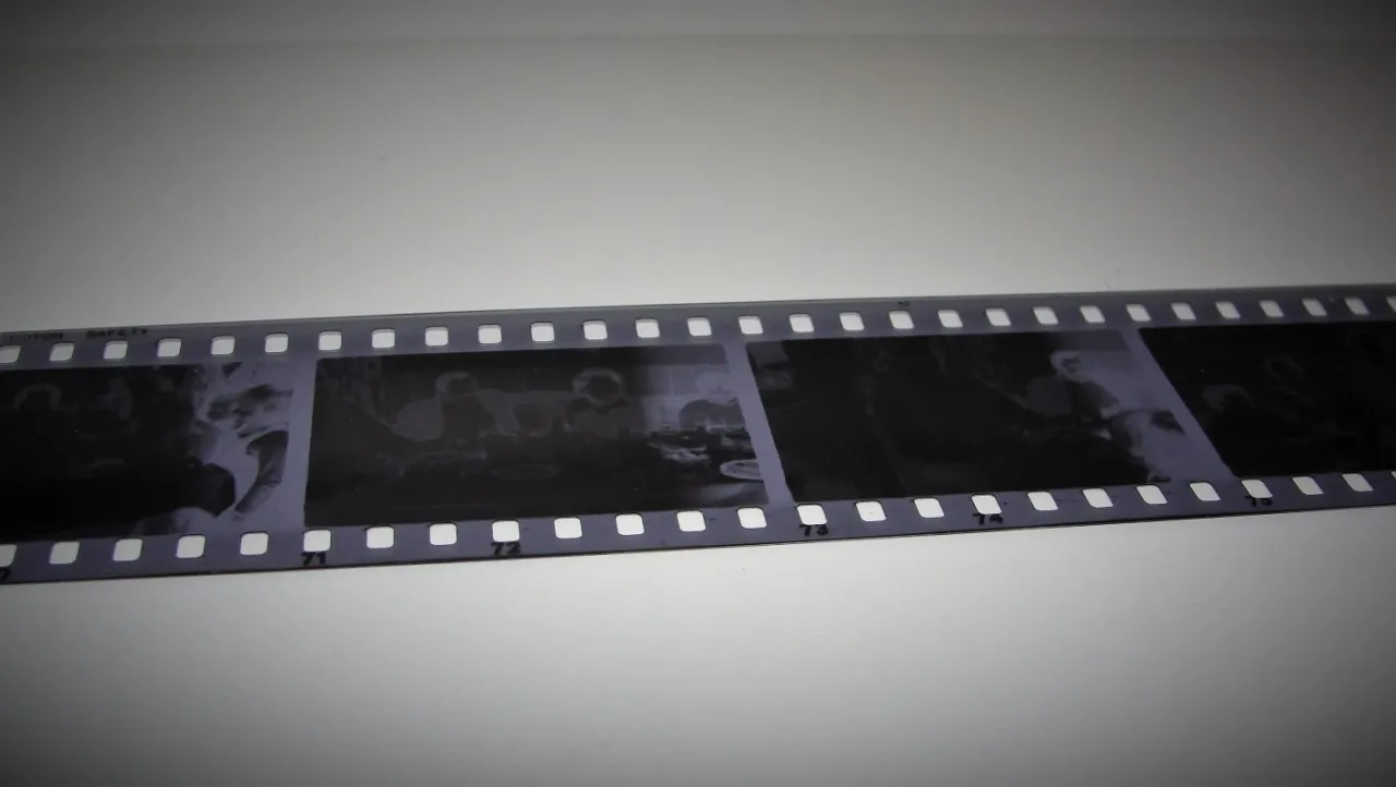 Skanowanie negatywów lustrzanka: jak uzyskać doskonałe zdjęcia z kliszy