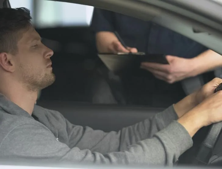 Ile czasu ma policja na wystawienie mandatu i co warto wiedzieć?