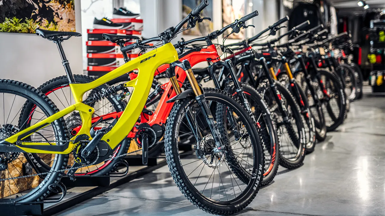 Rower elektryczny jaki wybrać – uniknij najczęstszych błędów przy zakupie