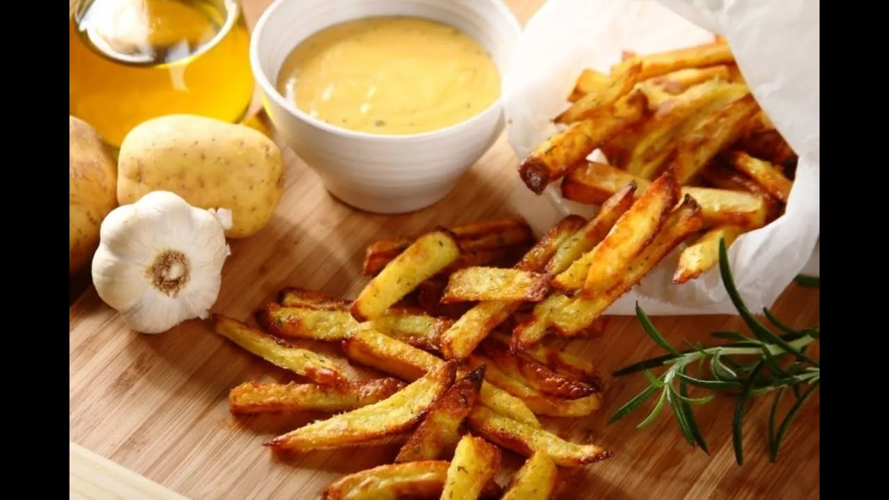 Jak zrobić sos śmietanowy do frytek, który zachwyci Twoje podniebienie