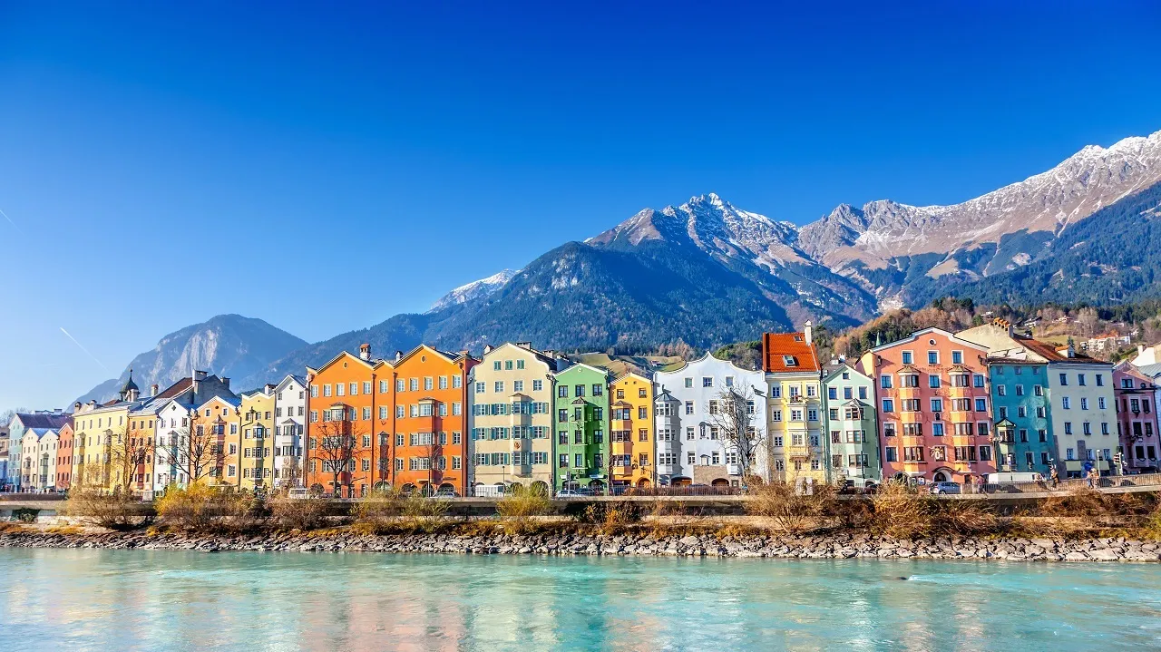 Innsbruck atrakcje - odkryj najpiękniejsze miejsca w mieście