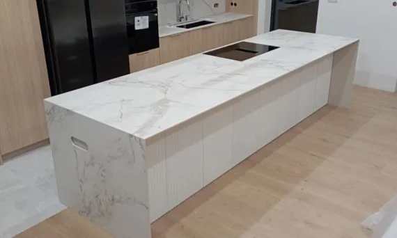 Jak zrobić blat ze spieku kwarcowego - krok po kroku do idealnego efektu