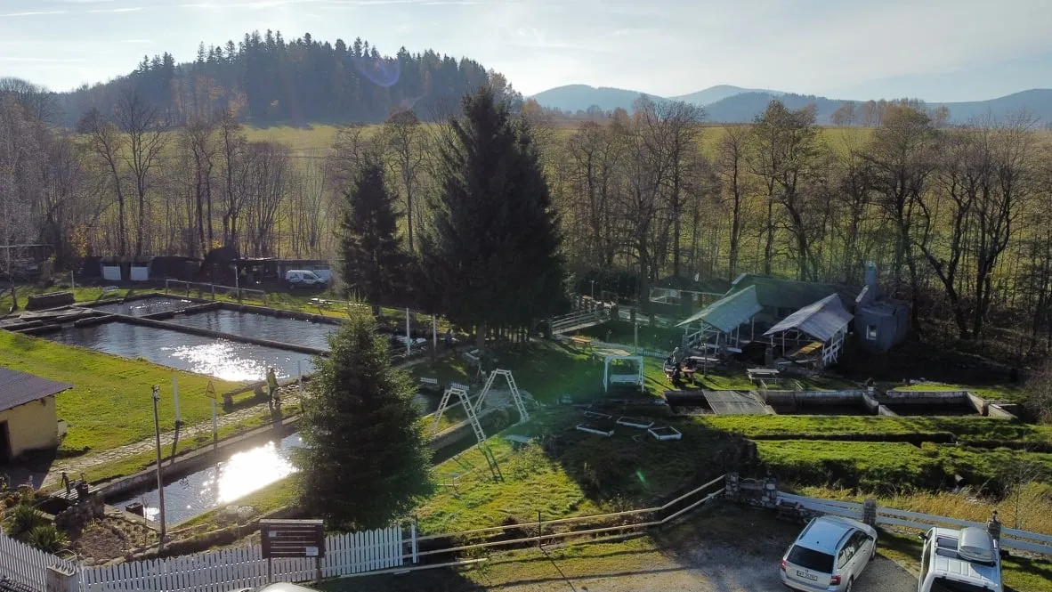 Jezioro Kłodawskie: ukryte skarby i niesamowite atrakcje w okolicy