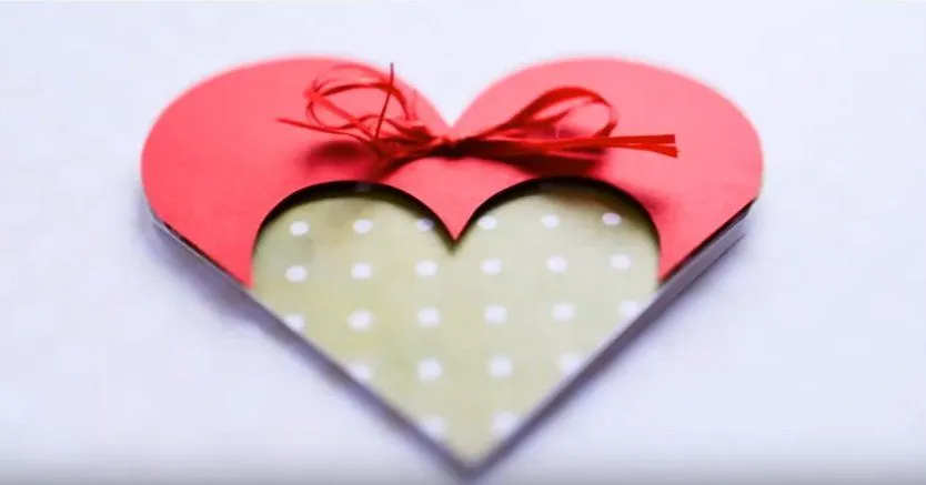 Jak zrobić ładną walentynkę - proste pomysły, które zachwycą ukochaną