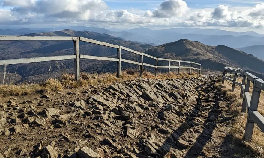 Czy szlak na Tarnicę jest otwarty? Sprawdź, zanim wyruszysz na szlak