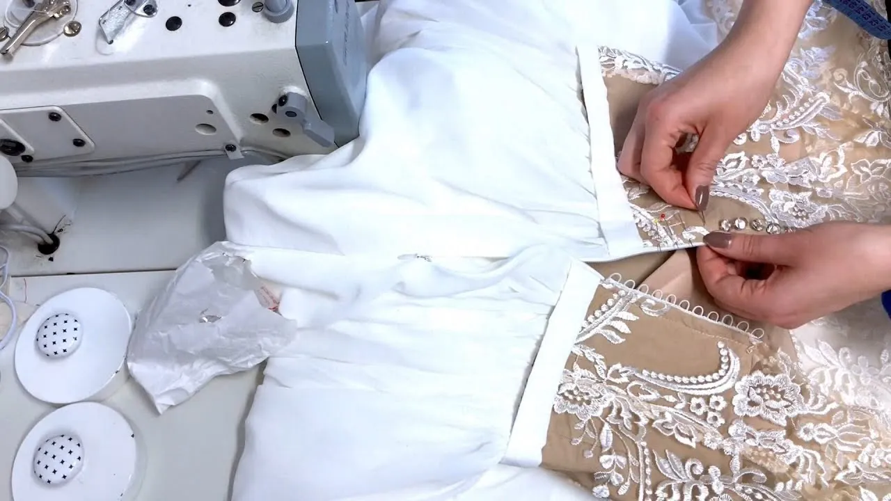 Jak uszyć halkę do sukni ślubnej - proste kroki i porady dla każdego Jak uszyć halkę do sukni ślubnej - proste kroki i porady dla każdego