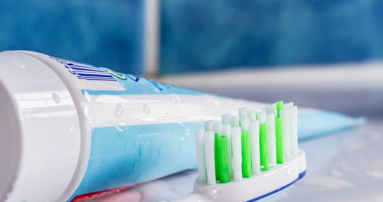 Gdzie wyrzucić tubkę po paście? Rozwiewamy wątpliwości recyklingu.