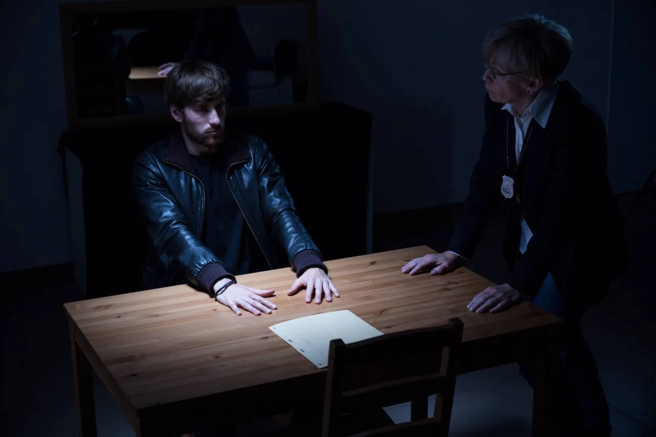 Czy pracodawca może przeszukać pracownika? Poznaj ważne przepisy