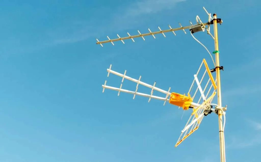 Jaką antenę wybrać do DVB-T2, aby uniknąć problemów z sygnałem?