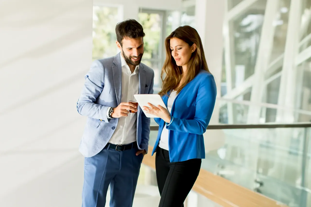 Spółka jawna KRS czy CEIDG: Wybierz najlepszą opcję dla siebie