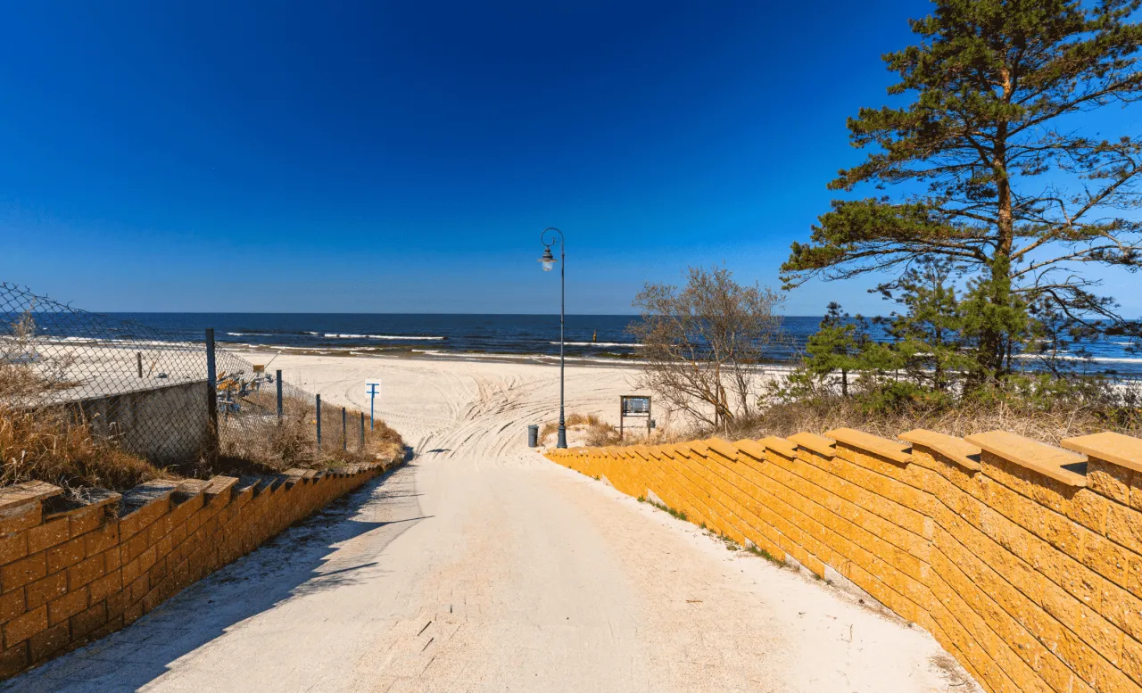 Ile kilometrów do Krynica Morska? Sprawdź odległości z miast w Polsce