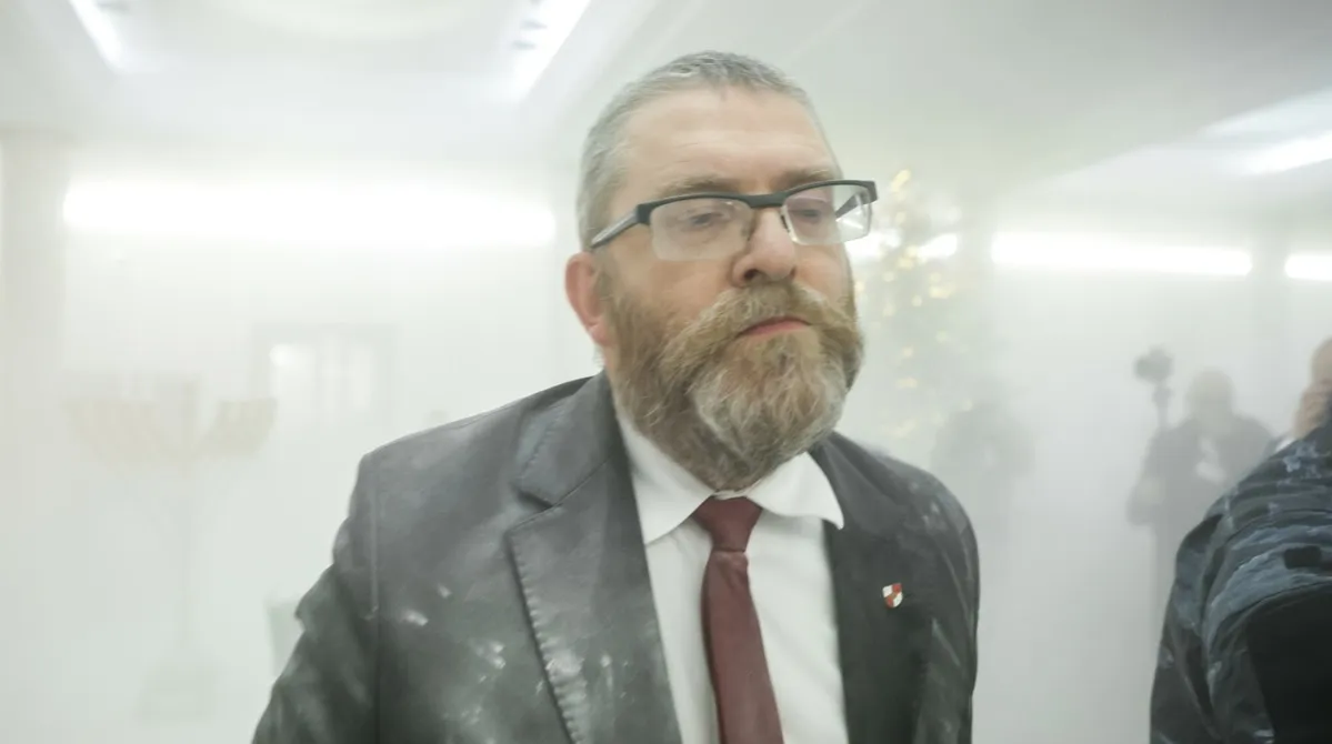 Kim jest Grzegorz Braun? Odkryj jego niezwykłe pochodzenie i korzenie