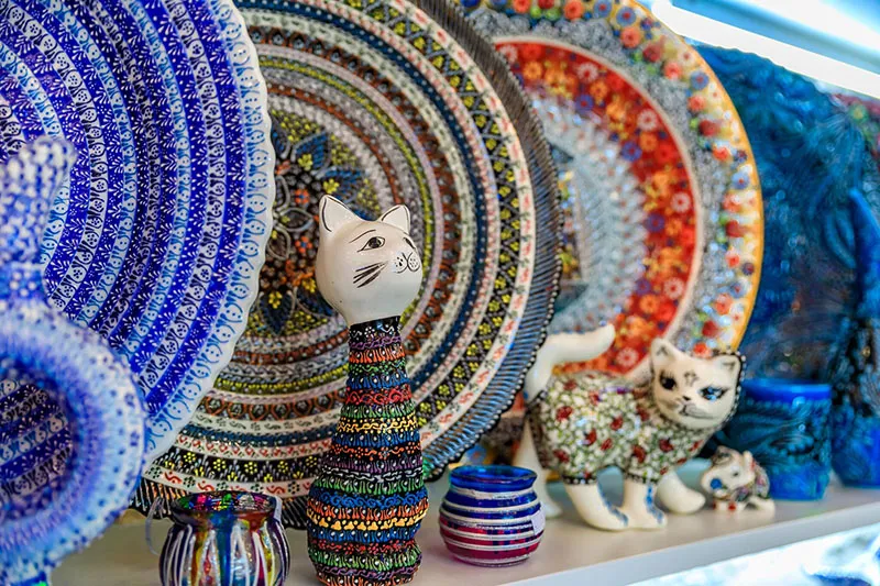 Unikalne pamiątki z Czarnogóry: niezwykłe produkty warte przywiezienia