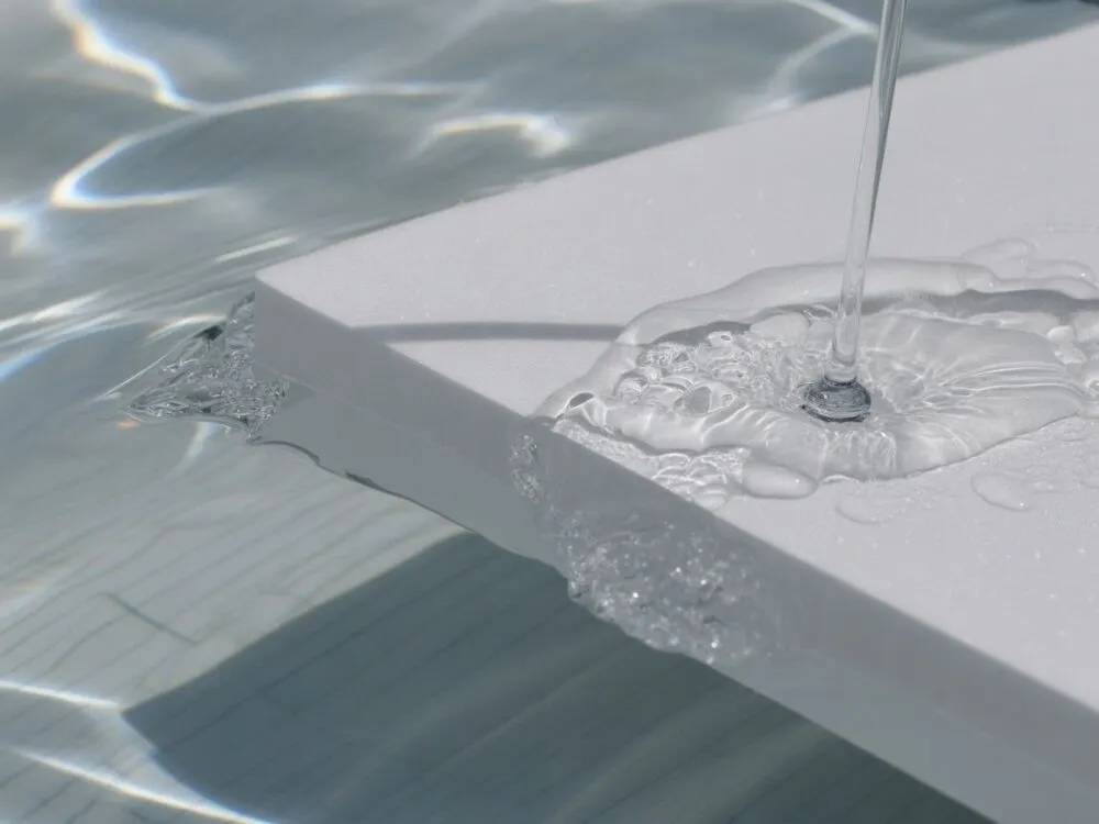 Czy styropian pije wodę? Właściwości izolacyjne materiału