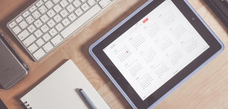 Ile przysługuje dni urlopu po studiach? Sprawdź swoje prawa teraz