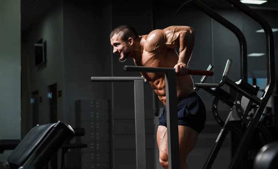 Ile ćwiczeń na triceps? Poznaj optymalną liczbę dla efektów