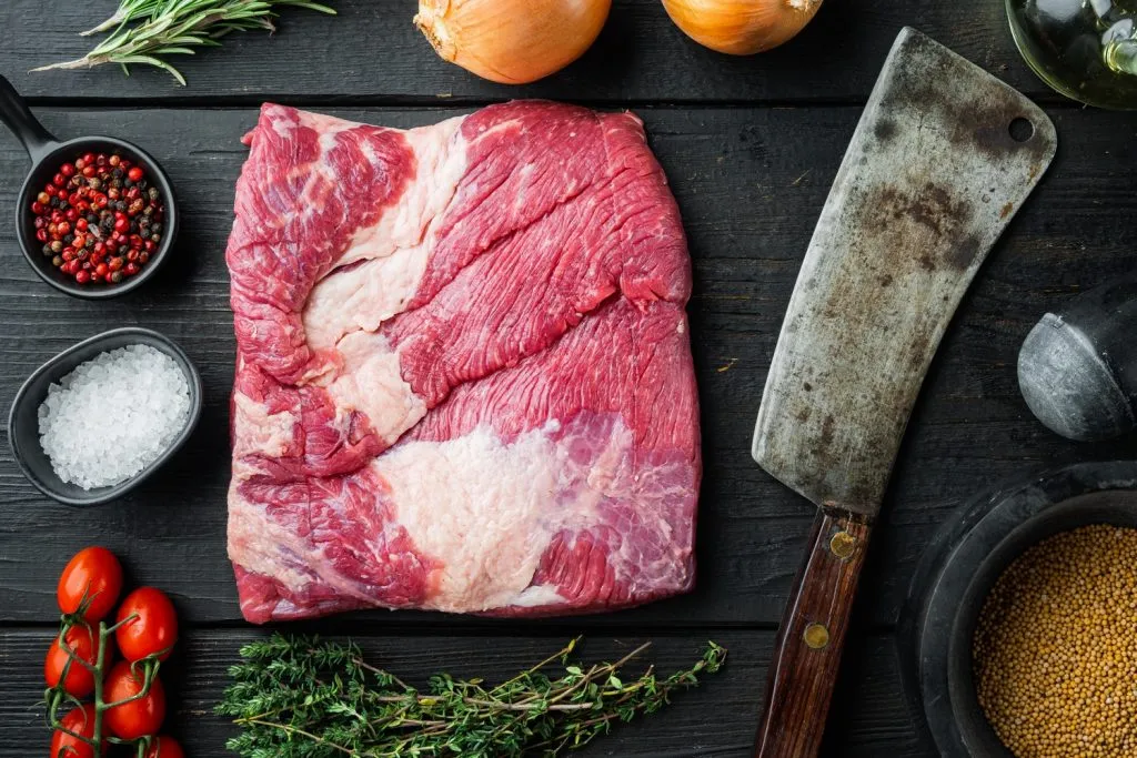 Wołowina z czego: Poznaj najlepsze cięcia i ich przygotowanie