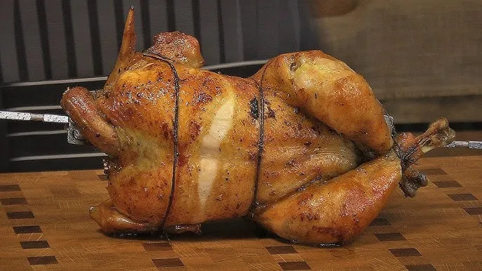 Czy kurczak z rożna się opłaca? Sprawdź zyski i ryzyka biznesu
