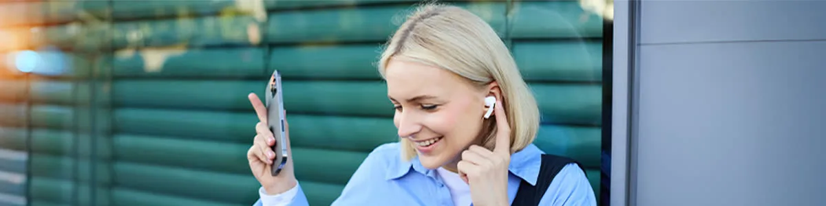 Jakie słuchawki bezprzewodowe dokanałowe wybrać, aby nie żałować?