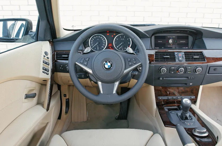 BMW E60 czy Audi A6 C6 - który model jest lepszym wyborem?