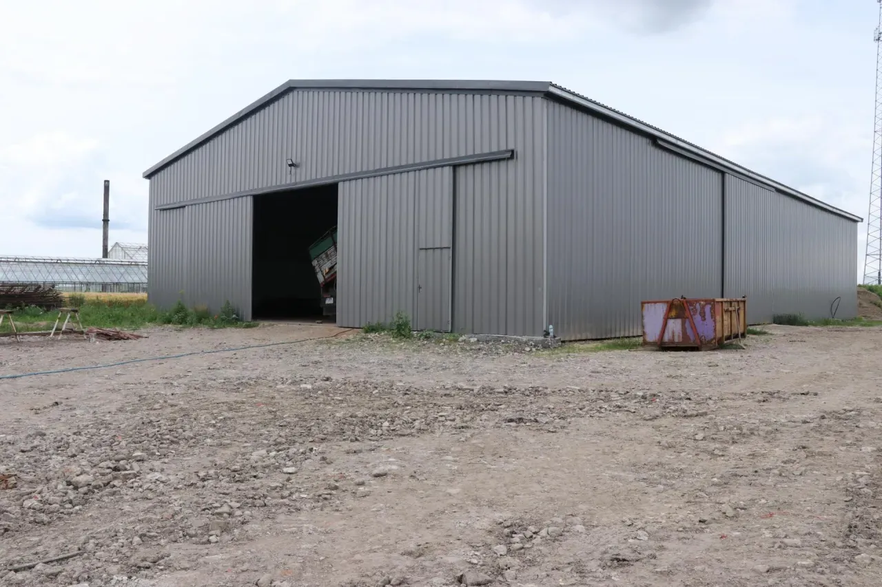 Ile kosztuje wybudowanie magazynu? Poznaj ukryte koszty i czynniki