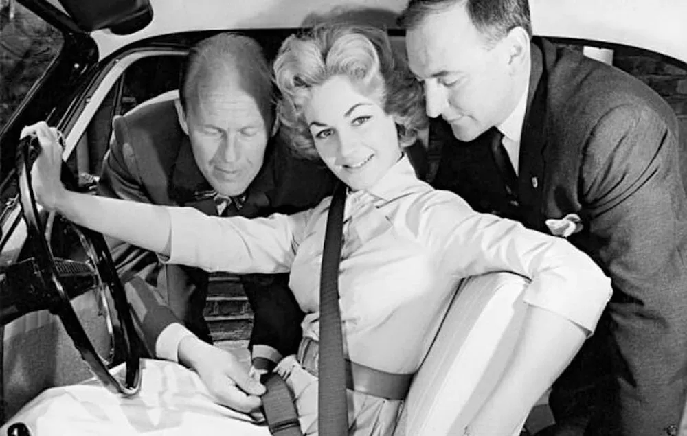 Kto wymyślił pasy bezpieczeństwa? Niezwykła historia Nils Bohlin