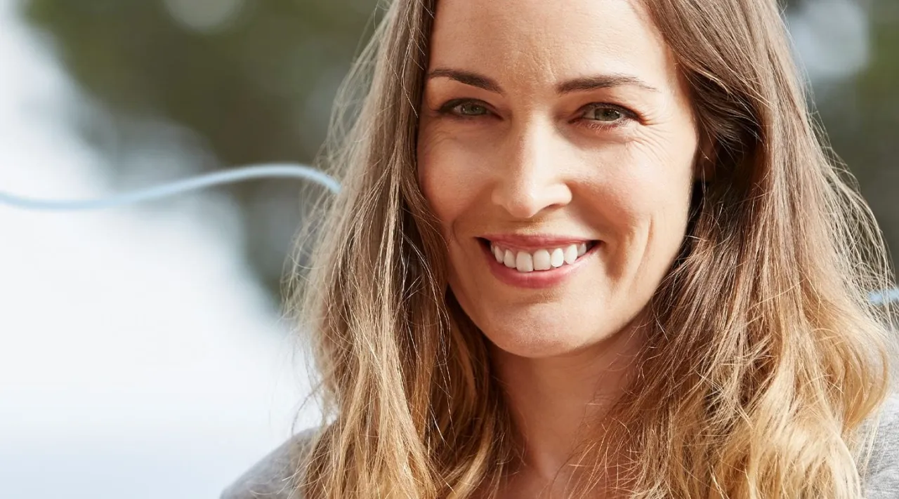 Jak dbać o cerę po 40, aby uniknąć zmarszczek i suchości skóry