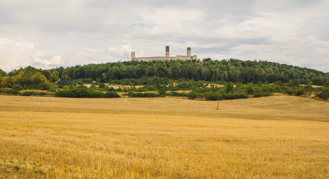 Świętokrzyskie na ekranie – odkryj filmy i seriale kręcone w regionie