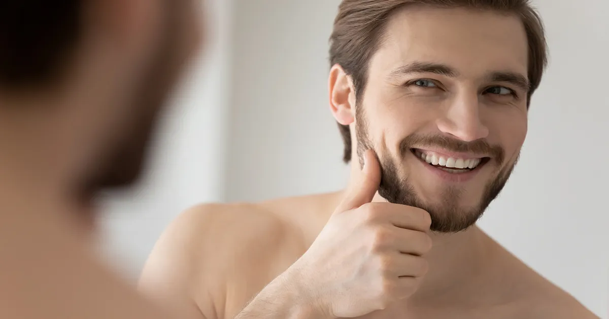 Czy golić pierwszy zarost? Oto, co musisz wiedzieć przed goleniem