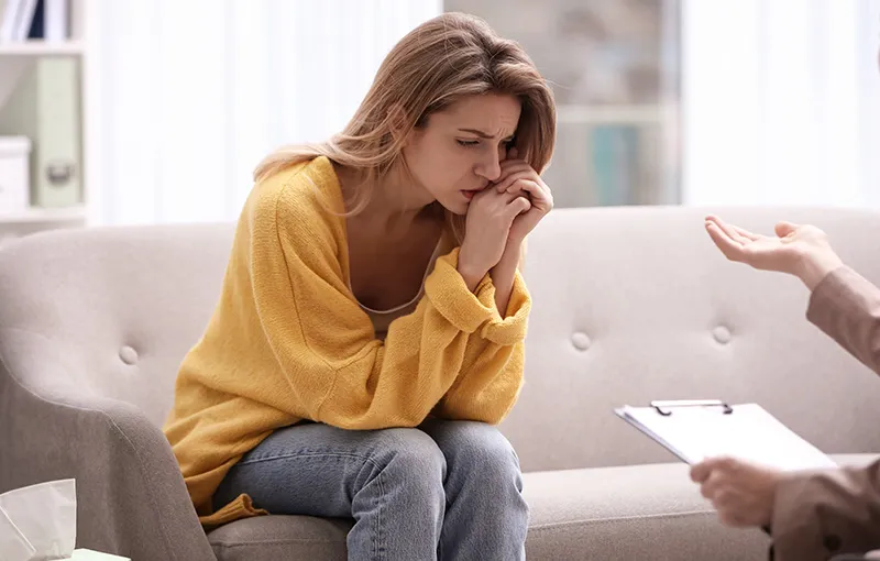 Psychoterapia w nerwicy lękowej - jak skutecznie przezwyciężyć lęk