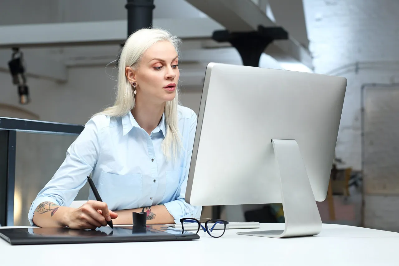 Czy trzeba płacić ZUS będąc zatrudnionym? Sprawdź, kiedy to konieczne