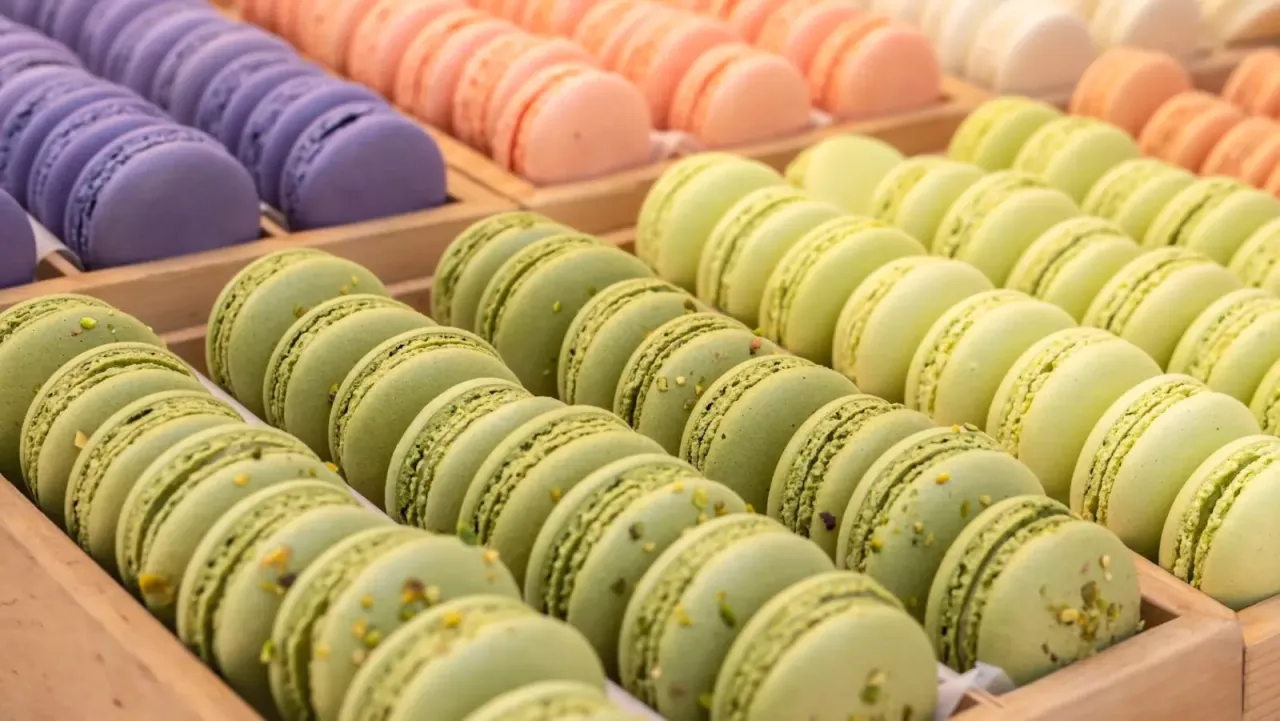 Co przywieźć z Paryża? Autentyczne pamiątki i smakołyki
