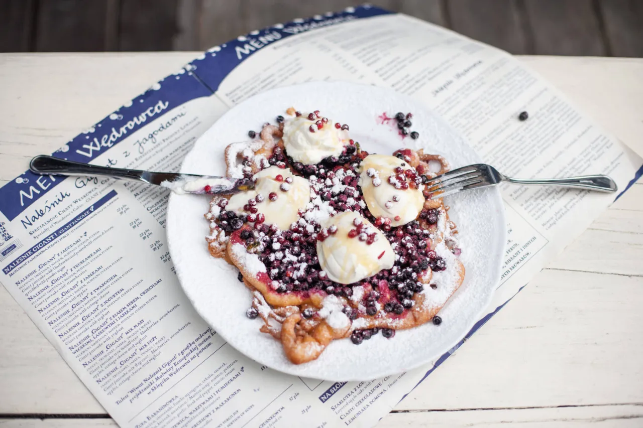 Gdzie zjeść w Bieszczadach - najlepsze restauracje z lokalnym jedzeniem