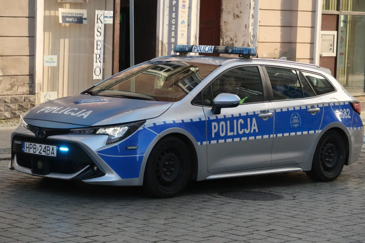 Zarobki inspektora policji w Polsce - poznaj aktualne wynagrodzenie netto