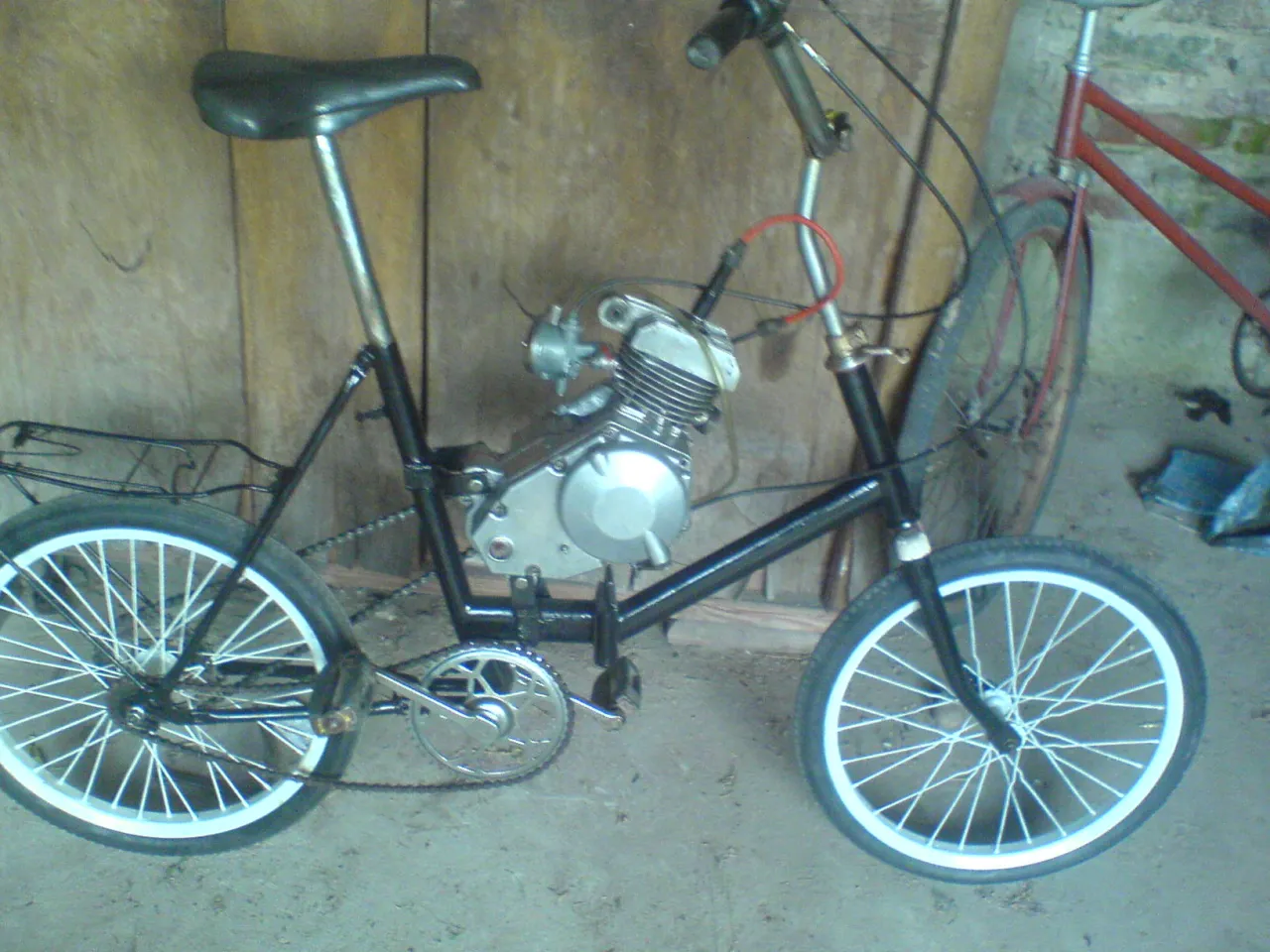 Jak zrobić rower z silnikiem spalinowym - krok po kroku bez błędów