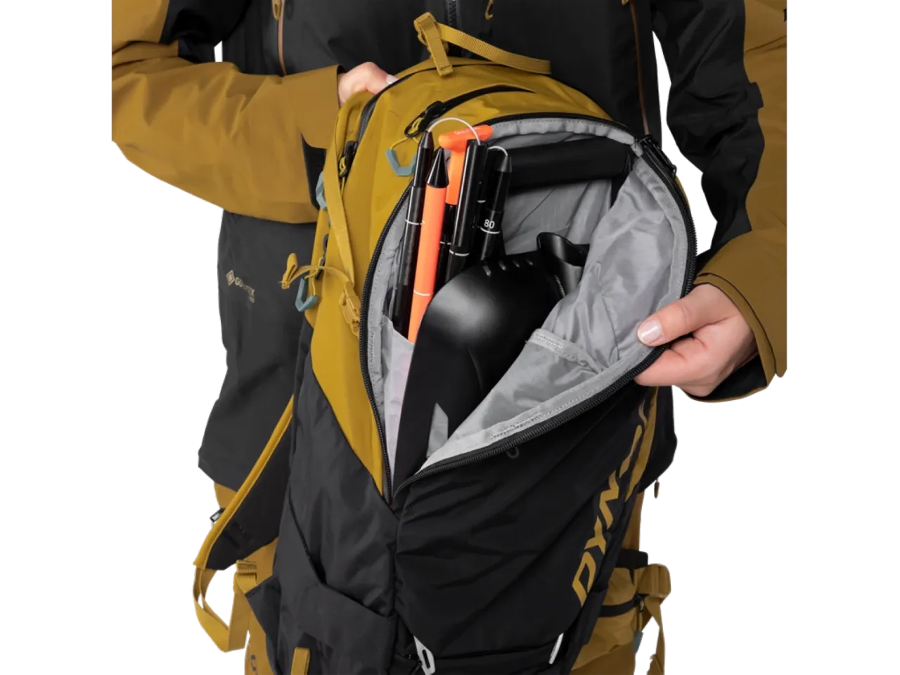 Plecak Dynafit: Idealny plecak na zimowe wędrówki i sporty