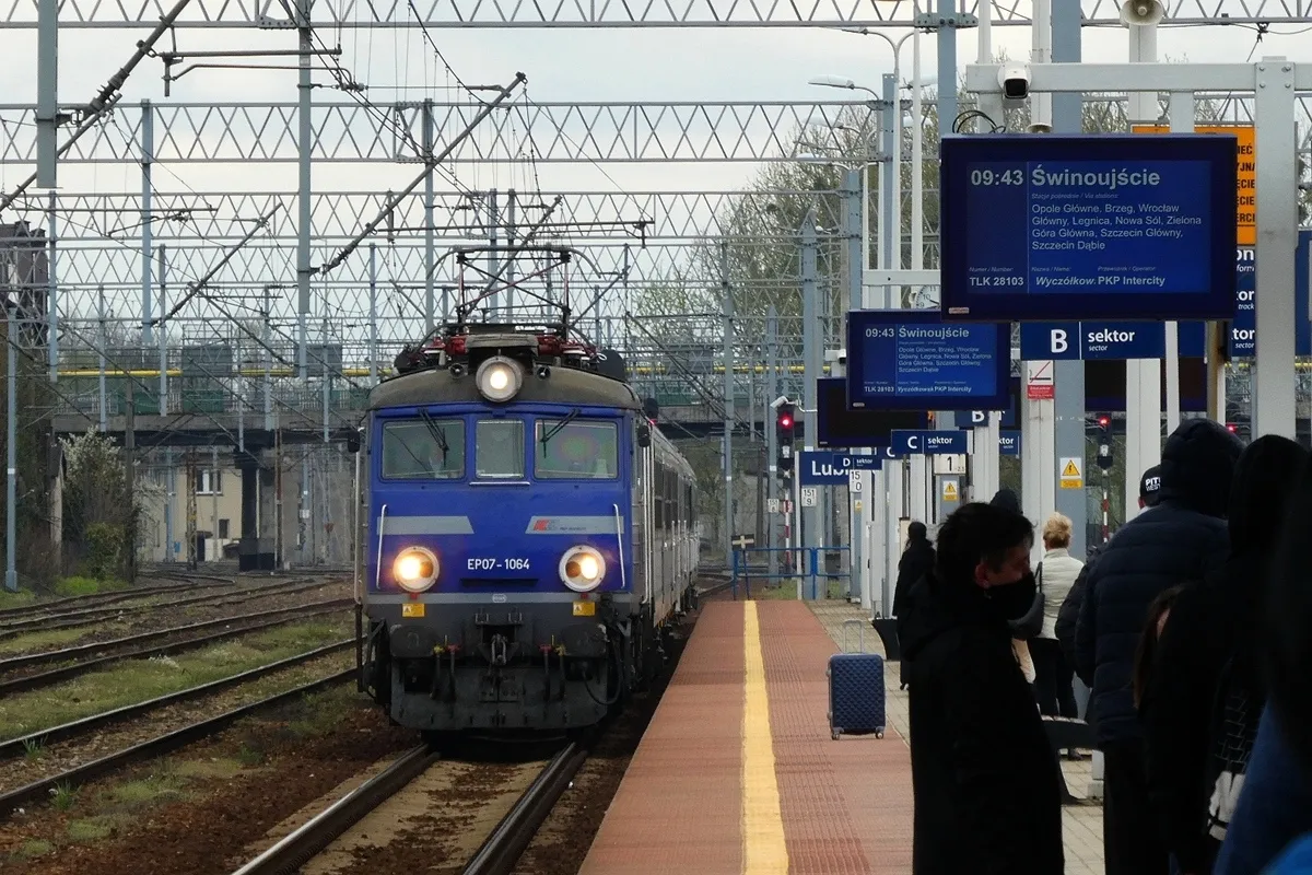 Rozkład jazdy pkp Dobiegniew - sprawdź odjazdy pociągów już teraz