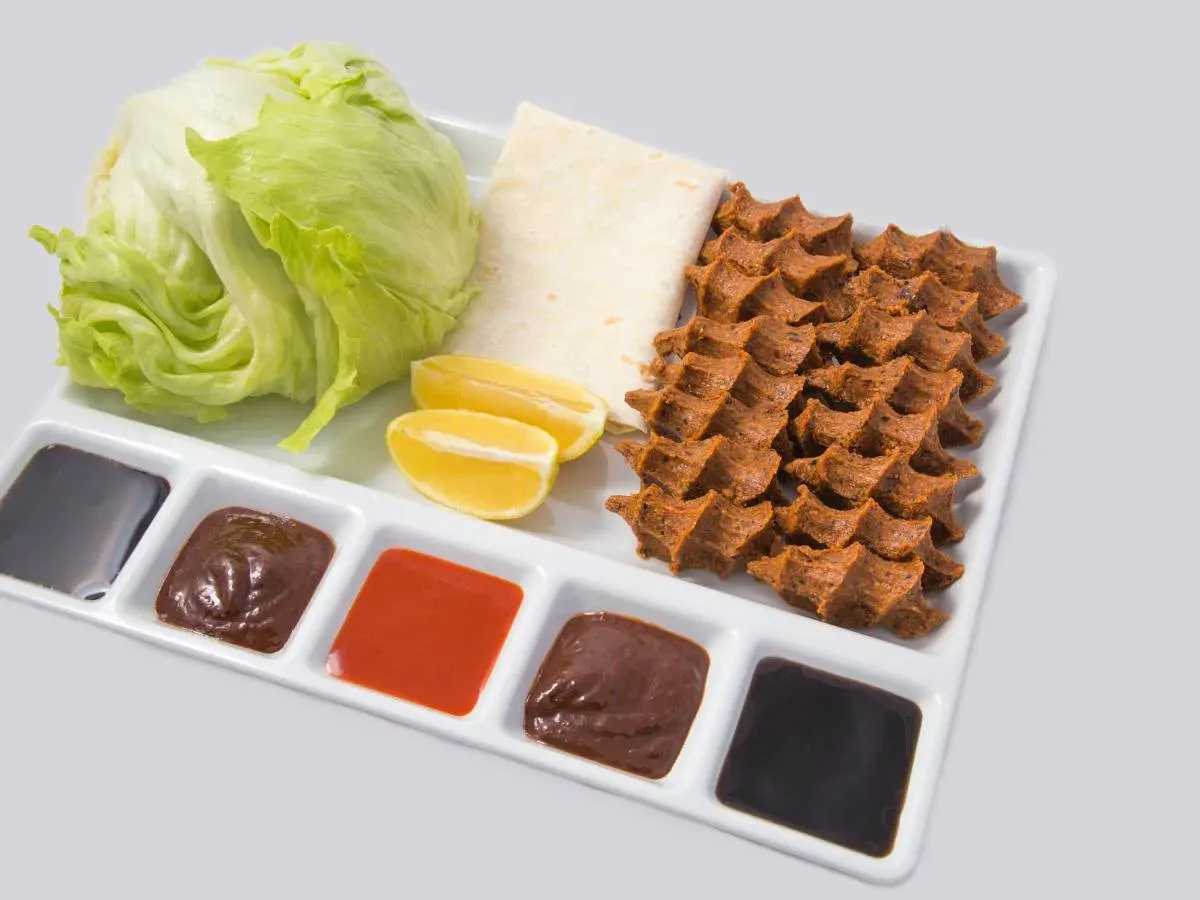 Oryginalne tureckie sosy do kebaba: przepisy krok po kroku