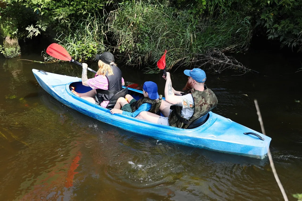 Spływ kajakowy Morawica - piękne trasy, wyzwania i noclegi w okolicy Spływ kajakowy Morawica - piękne trasy, wyzwania i noclegi w okolicy