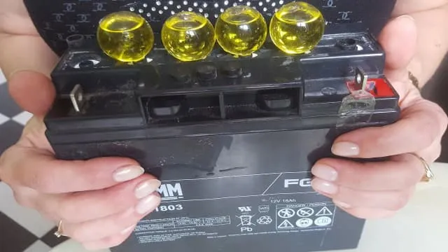 Jak naprawić akumulator i uniknąć kosztownej wymiany baterii