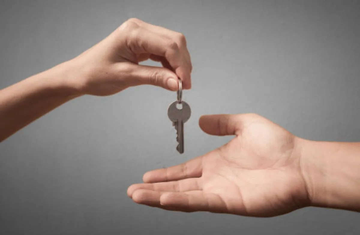 Jak nie płacić podatku od sprzedaży nieruchomości i uniknąć strat