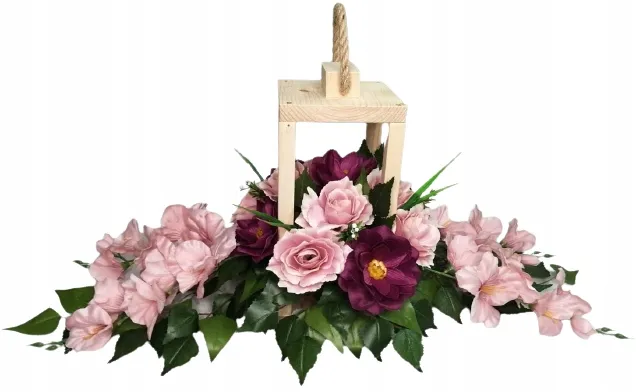 Jak zrobić stroik z lampionem na cmentarz, aby uczcić bliską osobę