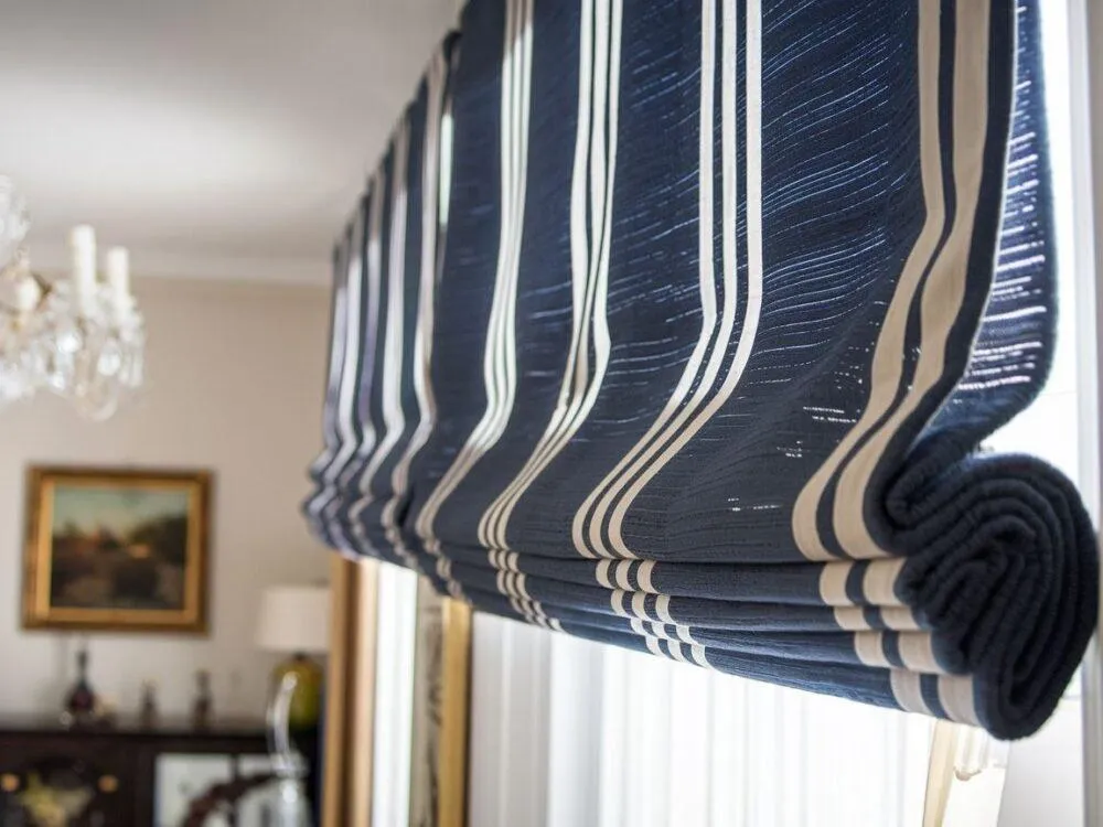 Jak zrobić roletę rzymską na karnisz, aby uniknąć problemów z montażem