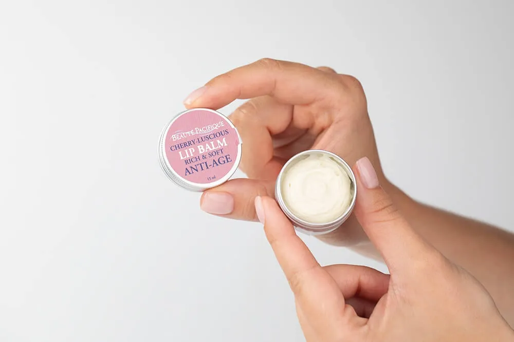 Jak pielęgnować usta po makijażu permanentnym, by uniknąć komplikacji