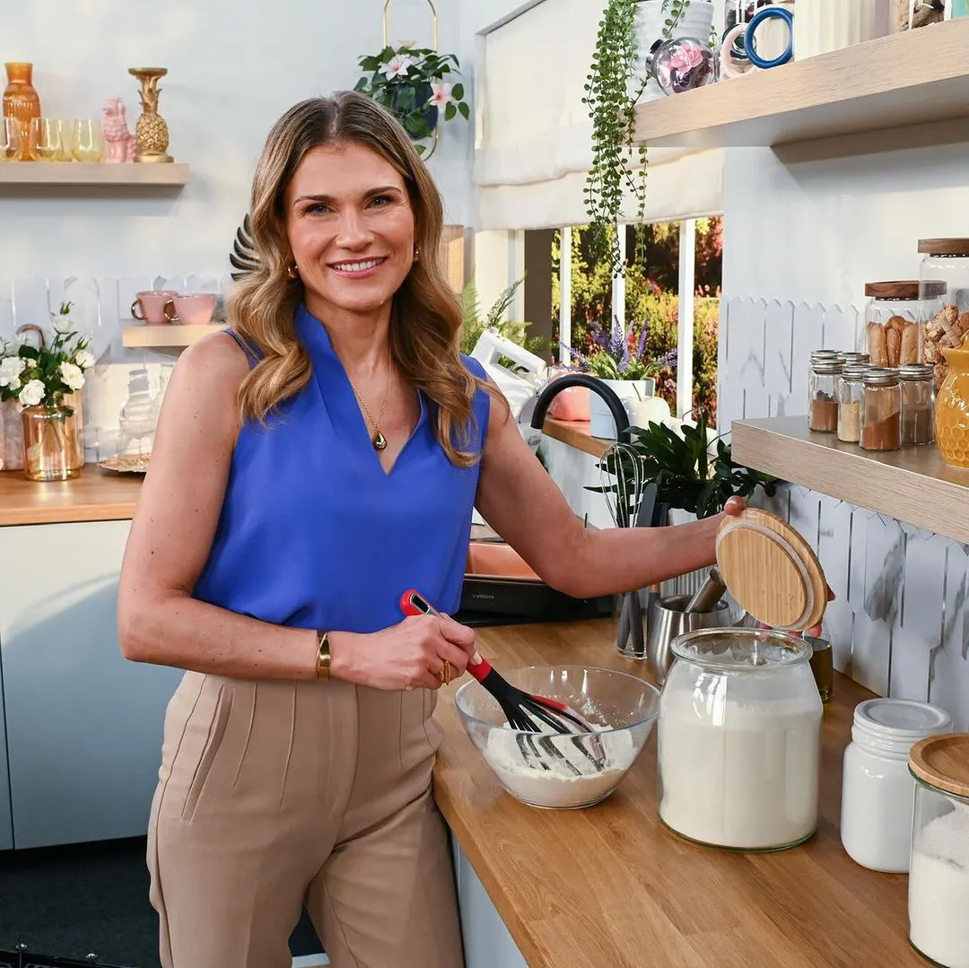 Żona z Miami piecze ciasta i udowadnia, że może wszystko sama!