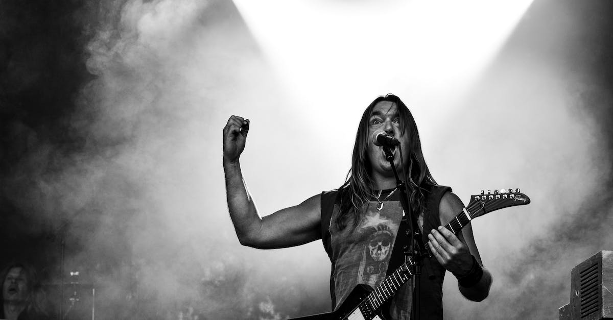 Najlepsi gitarzyści rockowi wszech czasów - poznaj mistrzów