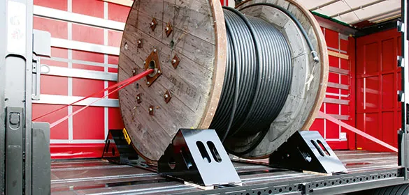 Multilock w naczepie: Klucz do bezpiecznego transportu ładunków